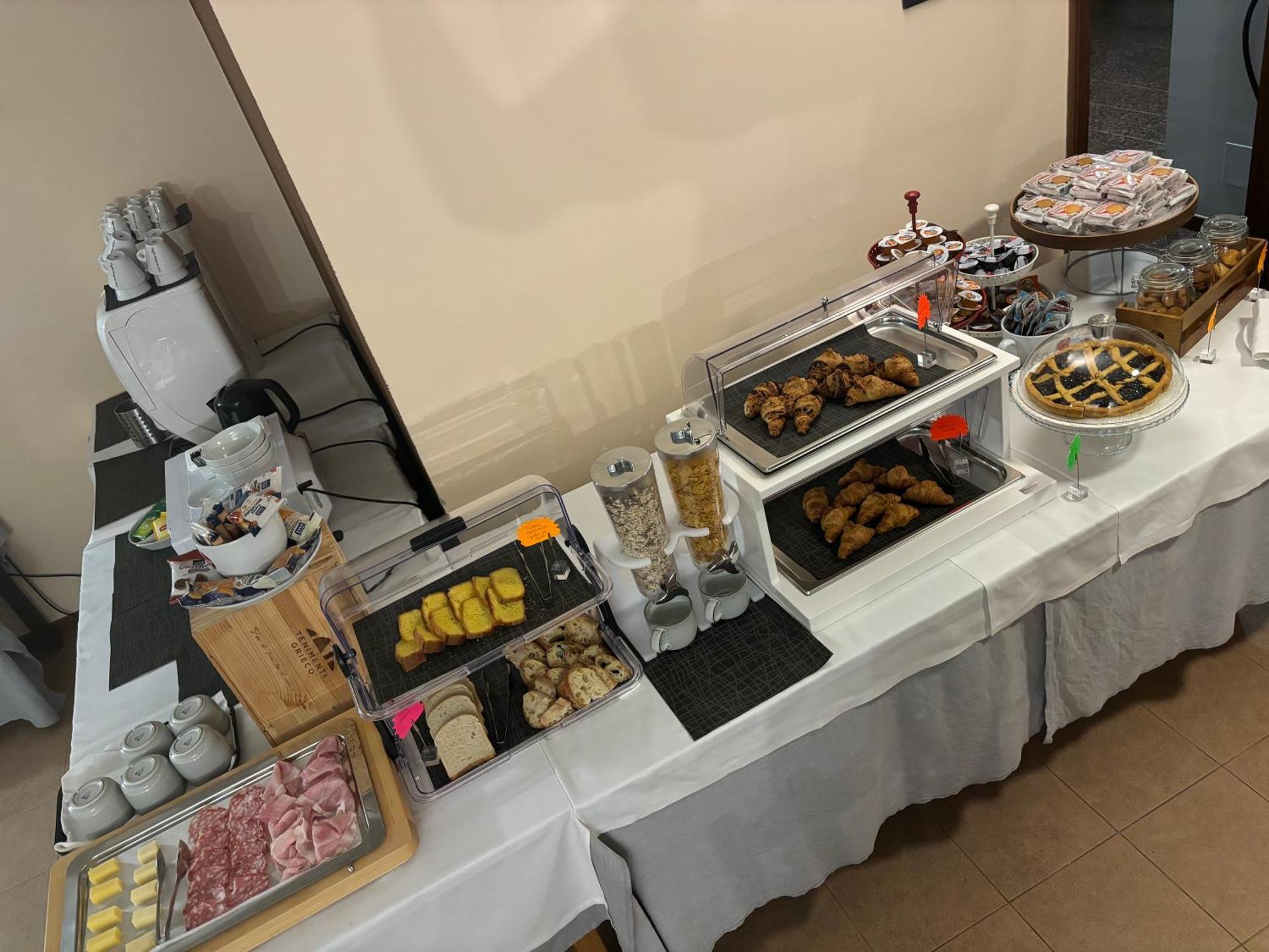 Canzo Villa Nasti Hotel Ristorante מראה חיצוני תמונה