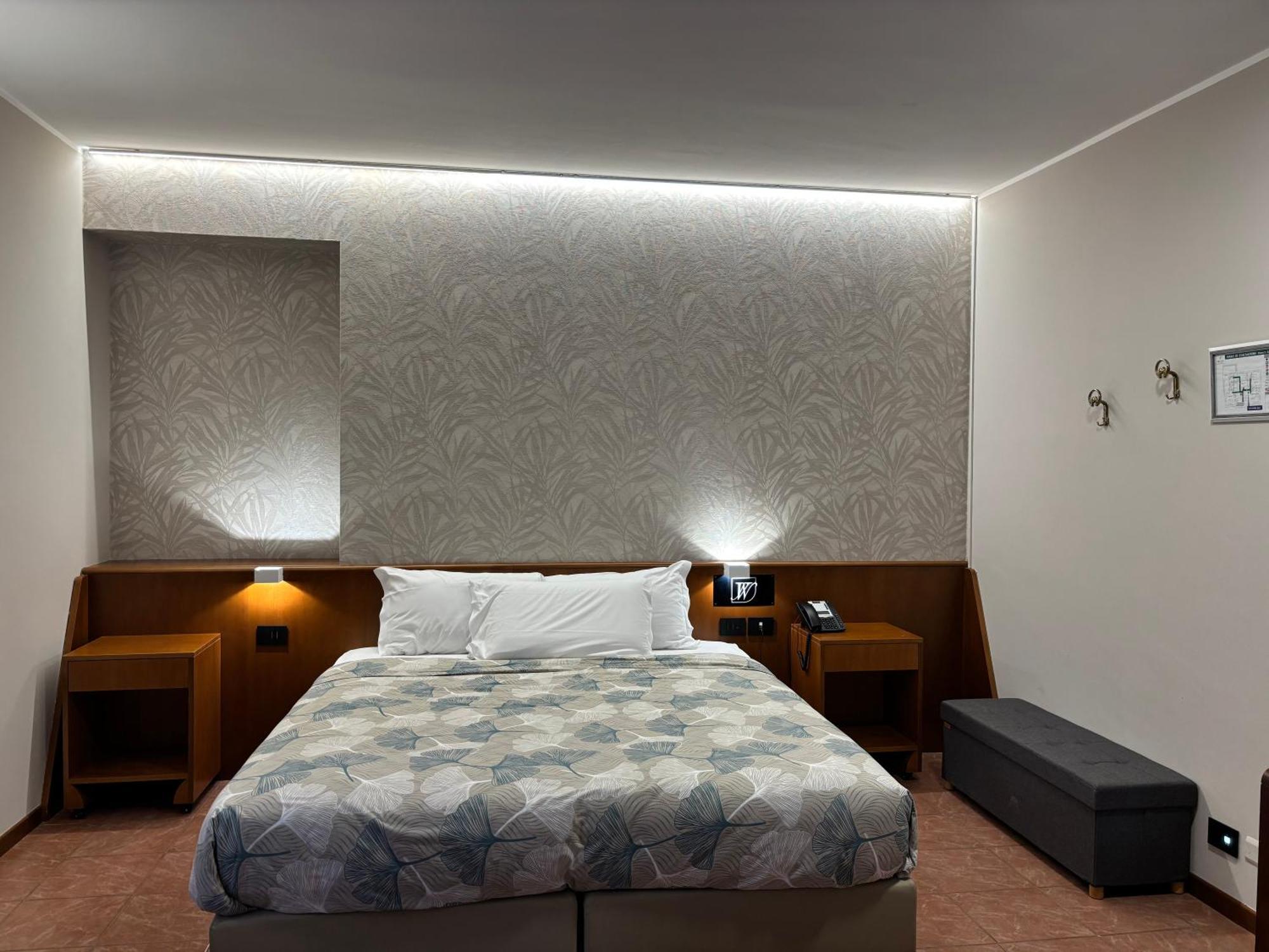 Canzo Villa Nasti Hotel Ristorante מראה חיצוני תמונה